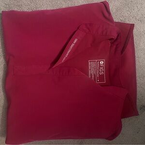 Figs Women's Top in Magenta